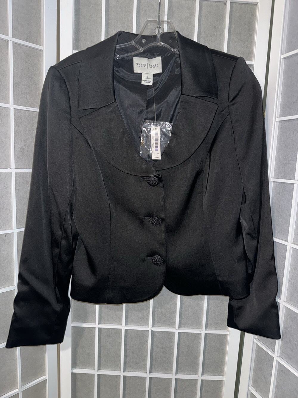 White House Black Market Black Sateen 3 Button Blazer Size 6 WHBM New